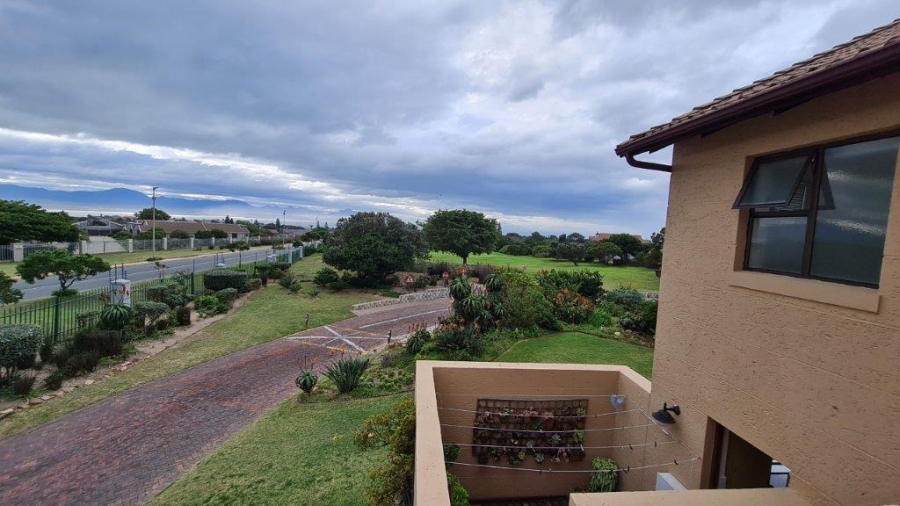 3 Bedroom Property for Sale in Mossel Bay Golf Estate Western Cape